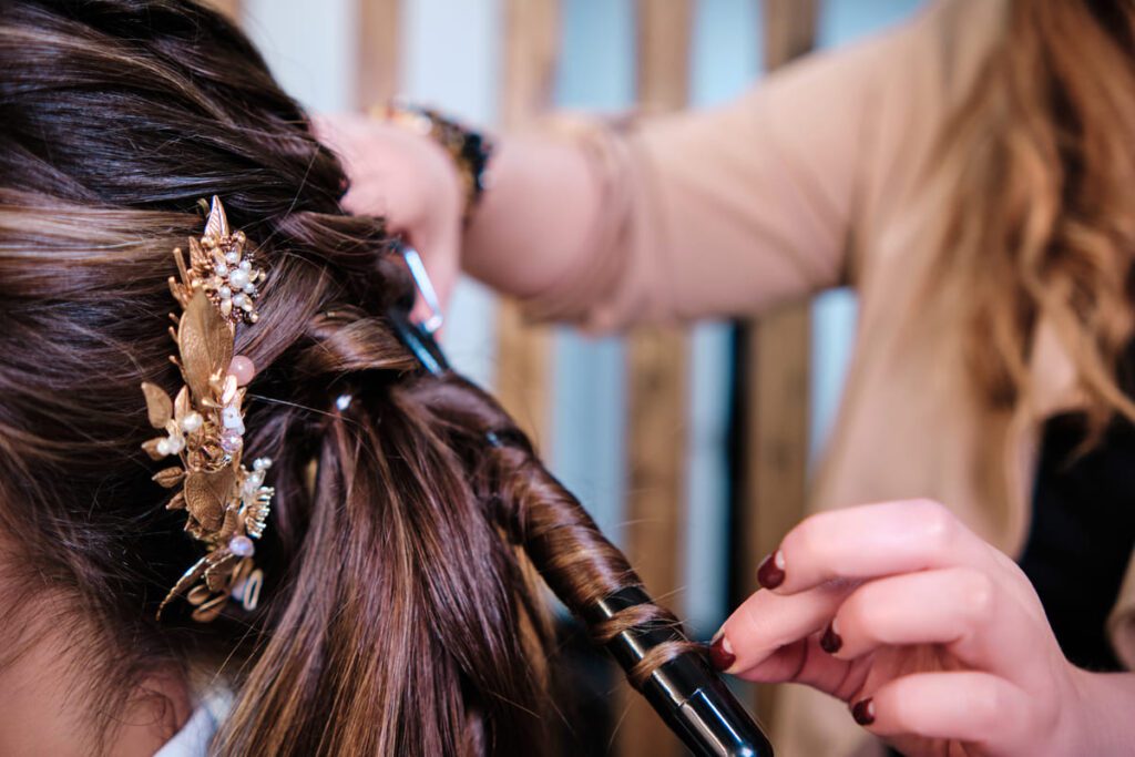 Diferencias entre un profesional de la peluquería convencional y uno en centros especializados