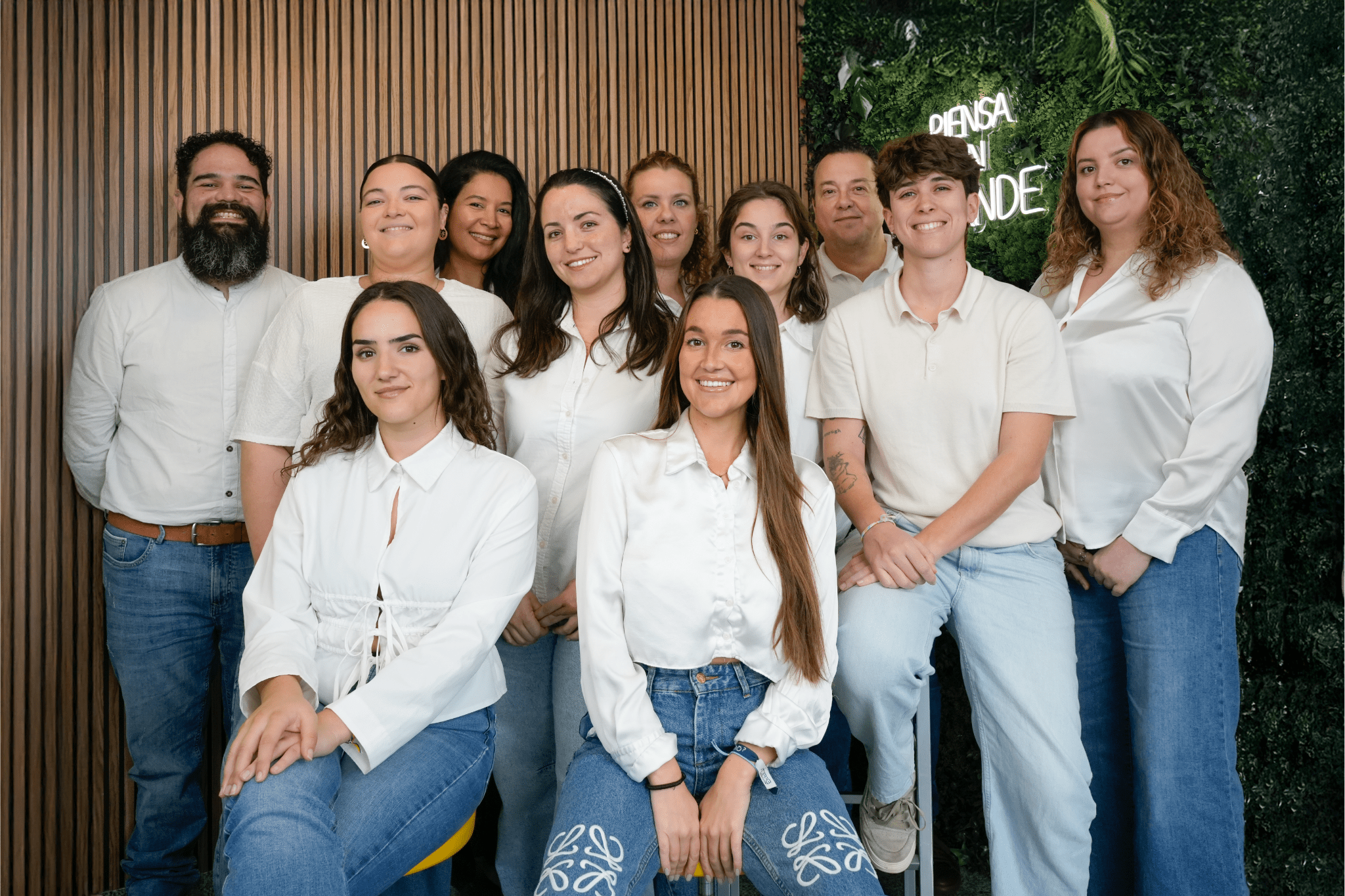 Imagen destacada de “INESBE cierra el año consolidando su crecimiento como referente en formación en belleza, estética y moda”